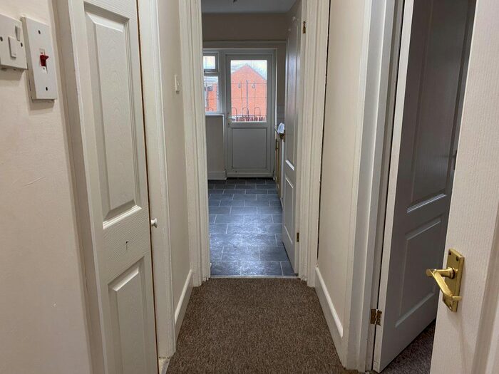 1 Bedroom Flat To Rent In Cornwallis Circle, Whitstable, CT5