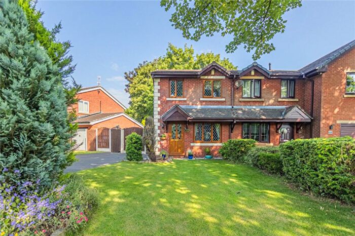 3 Bedroom Semi-Detached House For Sale In Cedar Lane, Newhey, Rochdale, Greater Manchester, OL16