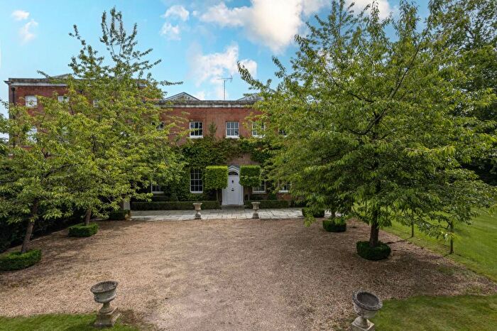 5 Bedroom Manor House For Sale In Binfield Park, Binfield, RG42