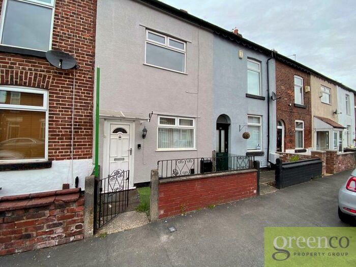 2 Bedroom Terraced House To Rent In Stapleton Street, Salford, M6