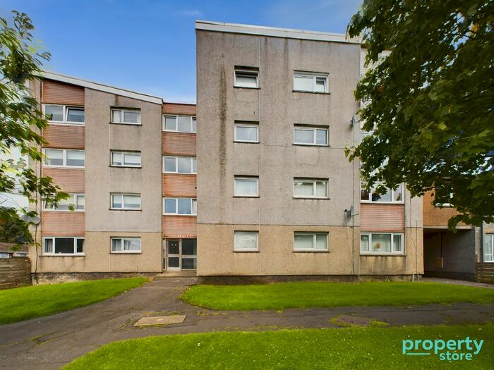 2 Bedroom Flat To Rent In Carnoustie Crescent, East Kilbride, South Lanarkshire, G75
