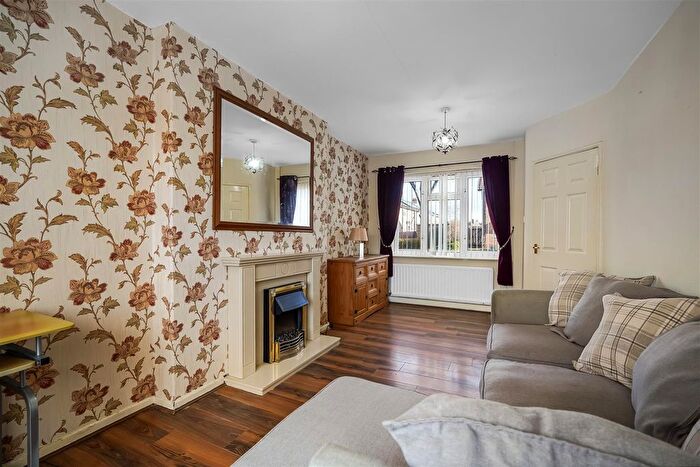 3 Bedroom Terraced House For Sale In Eden Crescent, Darlington, DL1