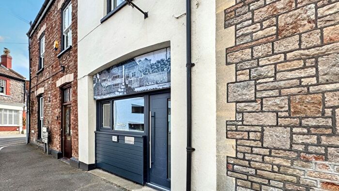 2 Bedroom Flat To Rent In Wessex House, Broad Street, Bristol, Wrington, BS40