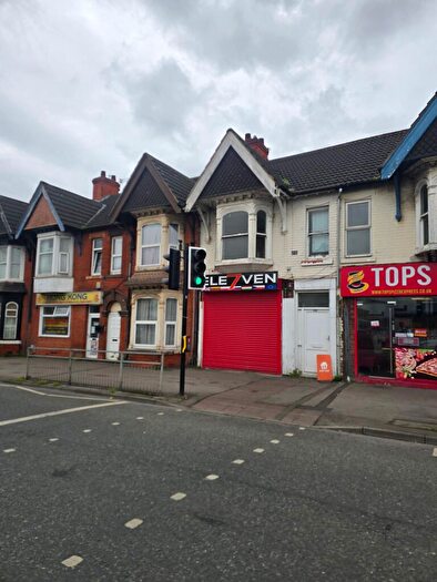 2 Bedroom Flat For Sale In Doncaster Road, Scunthorpe, DN15