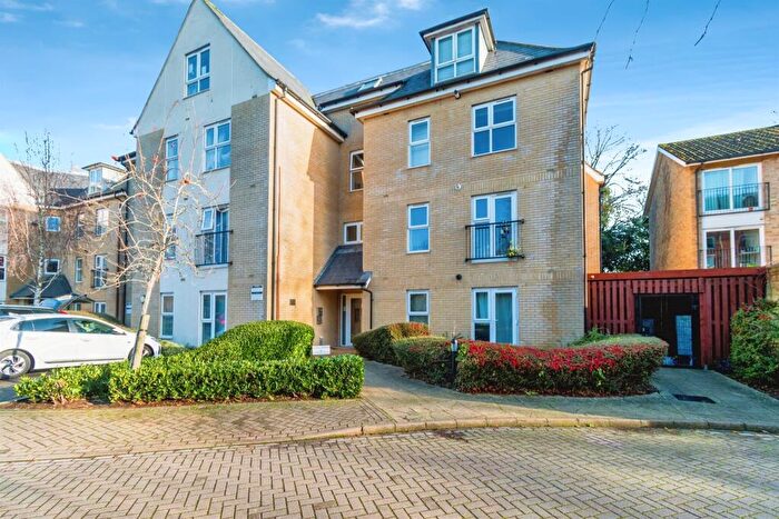 1 Bedroom Apartment For Sale In Lindoe Close, Southampton, SO15