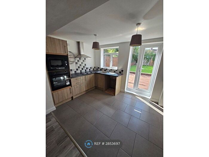 3 Bedroom Terraced House To Rent In Orchard St, Stafford, ST17