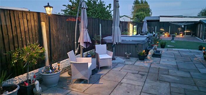 2 Bedroom Bungalow For Sale In Wild Hill, Sutton-in-Ashfield, Nottinghamshire, NG17