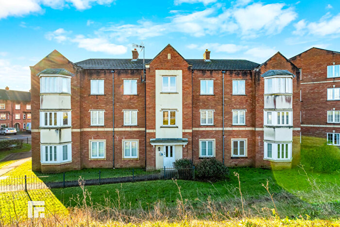 2 Bedroom Apartment For Sale In Goetre Fawr, Radyr, Cardiff, CF15