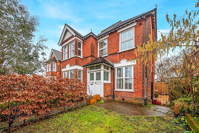 1 Bedroom Flat For Sale In Lake Avenue, Bromley, BR1