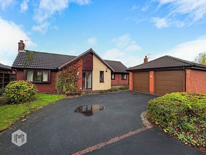 3 Bedroom Bungalow For Sale In Carrington Close, Birchwood, Warrington, Cheshire, WA3