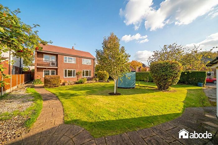 4 Bedroom Detached House For Sale In Funchal Avenue, Formby, L37