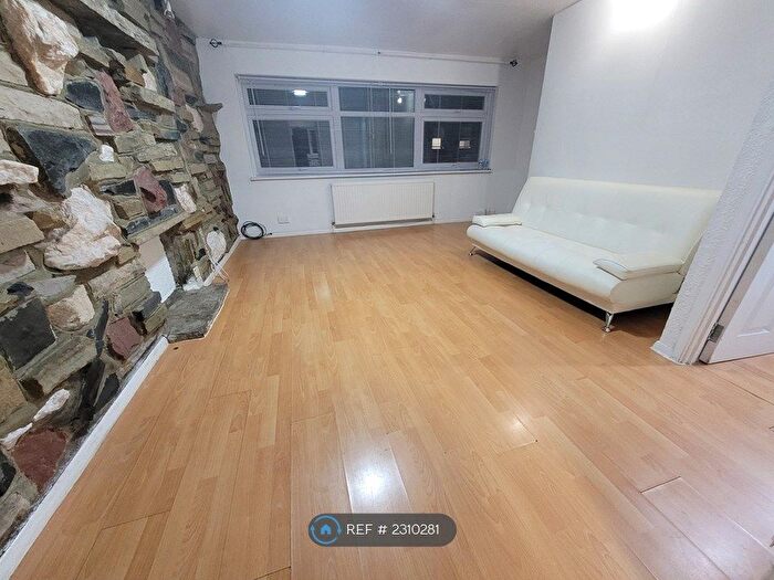 2 Bedroom Flat To Rent In Valentine Road, South Harrow, HA2