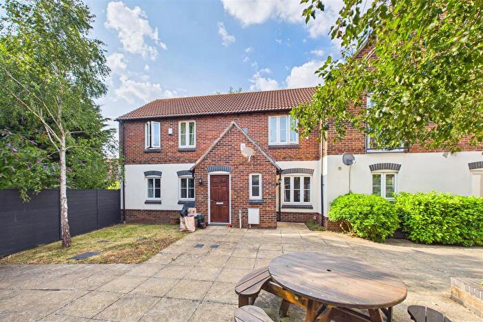 2 Bedroom Flat For Sale In Central Clevedon | Ground Floor | No Chain, BS21