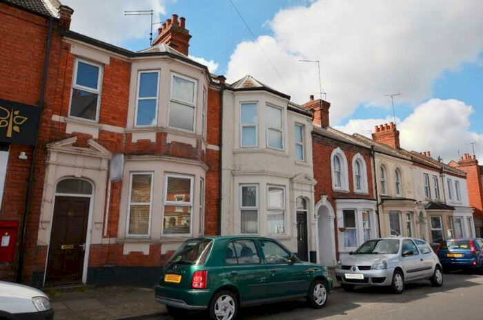 5 Bedroom Terraced House To Rent In Abington Avenue, Abington, Northampton, NN1