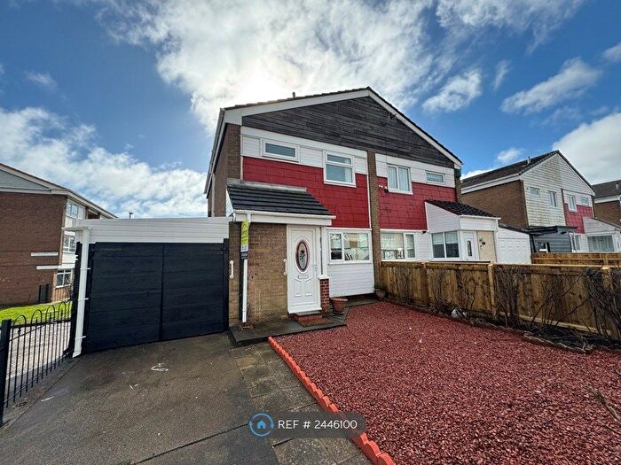 3 Bedroom Semi-Detached House To Rent In Grindleford Court, South Shields, NE34