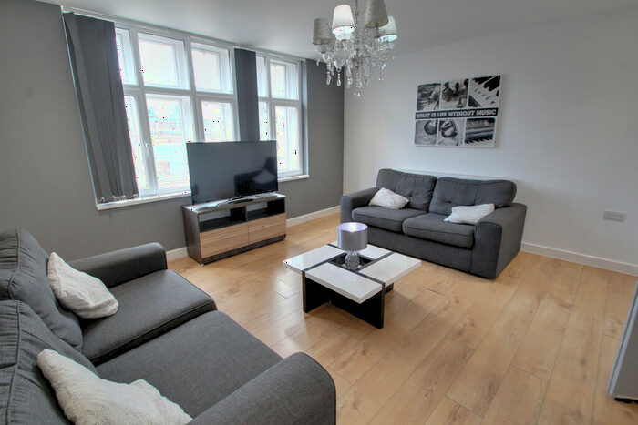 6 Bedroom Apartment To Rent In Wellington Street, Leicester, LE1