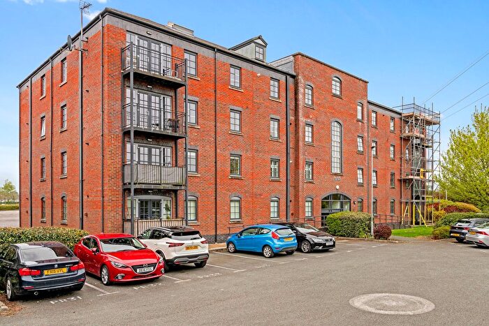 1 Bedroom Flat For Sale In Elphins Drive, Boteler Court Elphins Drive, WA4