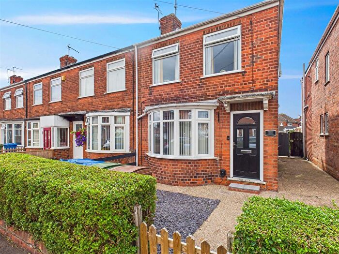 3 Bedroom End Of Terrace House For Sale In Richmond Road, Hessle, HU13