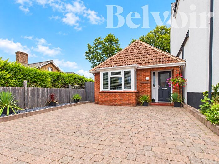 2 Bedroom Bungalow To Rent In Sarum Hill, Town Centre, Basingstoke, RG21
