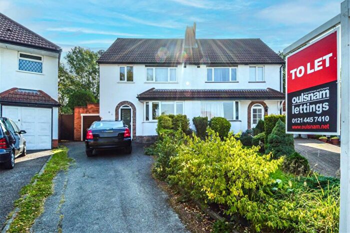 3 Bedroom Semi-Detached House To Rent In Southwold Avenue, Kings Norton, Birmingham, West Midlands, B30