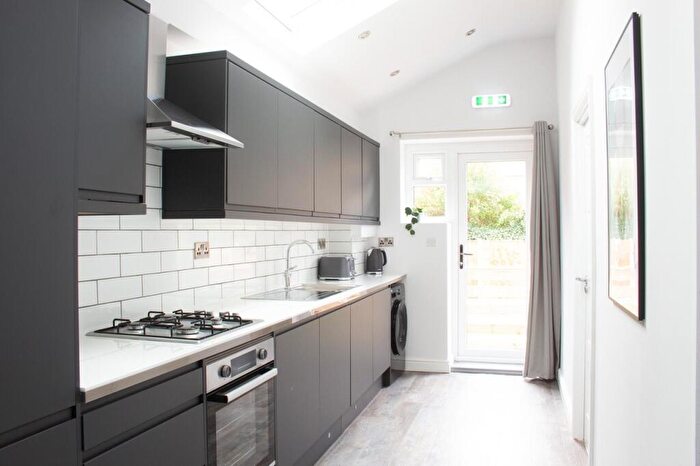 1 Bedroom House To Rent In Salisbury Street, , Beeston, NG9
