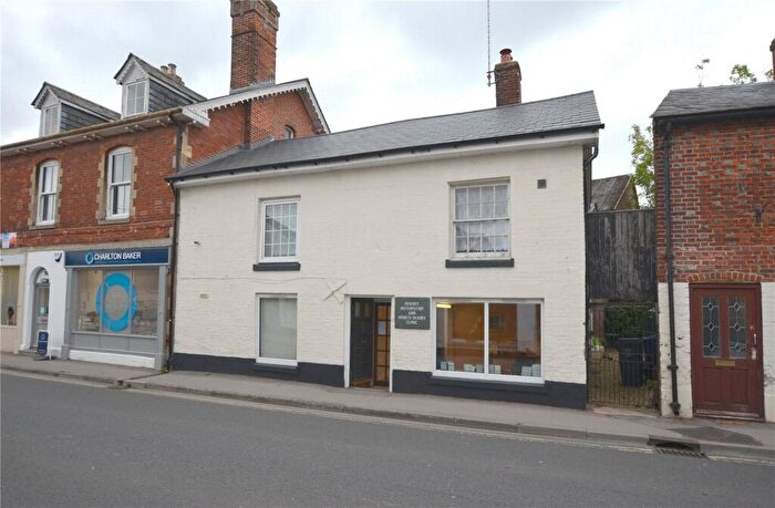 2 Bedroom Apartment To Rent In High Street, Pewsey, Wiltshire, SN9