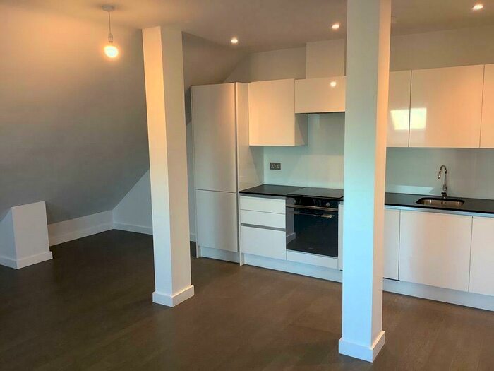 3 Bedroom Flat To Rent In Gronant Road, Prestatyn, Denbighshire, LL19