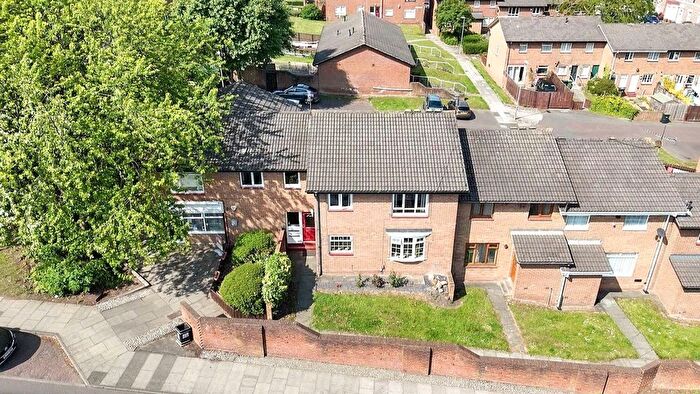 2 Bedroom Flat To Rent In Richmond Court, Gateshead, NE8