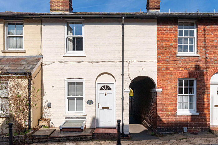 2 Bedroom Terraced House For Sale In Church Street, Dorking, RH4