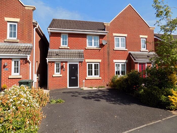 3 Bedroom Semi-Detached House To Rent In Owsten Court, Horwich, Bolton, BL6