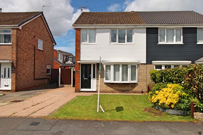 3 Bedroom Semi-Detached House For Sale In Concorde Avenue, Wigan, WN3