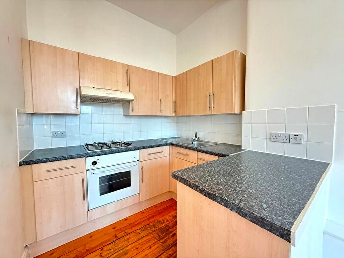1 Bedroom Flat To Rent In Hamilton Place, Stockbridge, Edinburgh, EH3