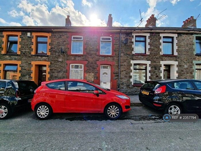 3 Bedroom Terraced House To Rent In Griffith Street, Ferndale, CF43