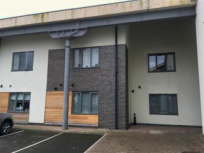 1 Bedroom Flat To Rent In Wolverton Park Road, Wolverton, Milton Keynes MK12