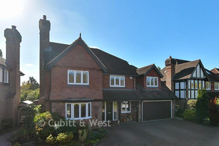 5 Bedroom Detached House For Sale In Church Close, Ashington, Pulborough, West Sussex, RH20