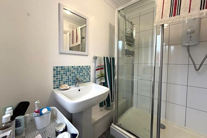 1 Bedroom Flat To Rent In Single Occupants Only. Florence Road, Southsea Part Furnished, PO5