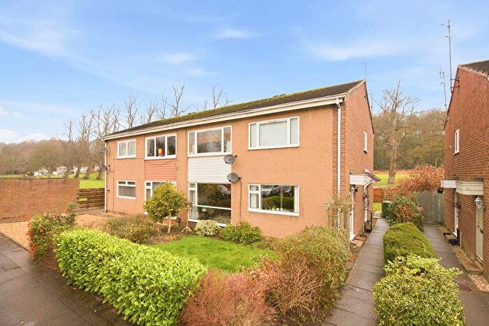 2 Bedroom Flat For Sale In Newbattle Abbey Crescent, Eskbank, Dalkeith, EH22