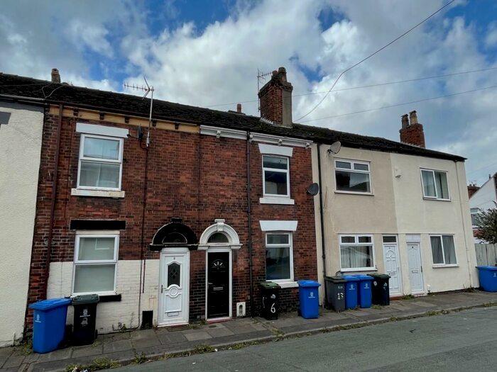 2 Bedroom House To Rent In Riley Street North, Stoke-on-Trent, ST6