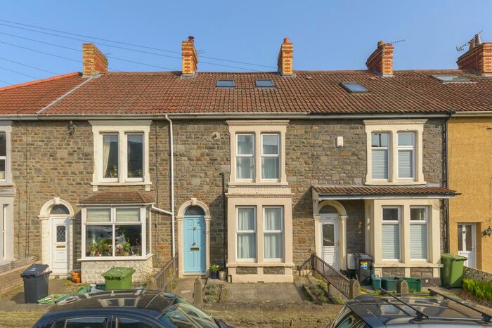 3 Bedroom Terraced House To Rent In Blackhorse Road, Kingswood, Bristol, BS15