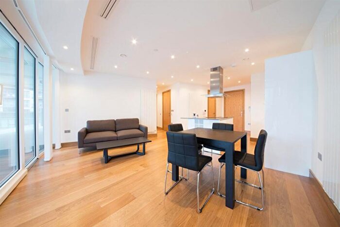 2 Bedroom Flat For Sale In Arena Tower, Canary Wharf, E14