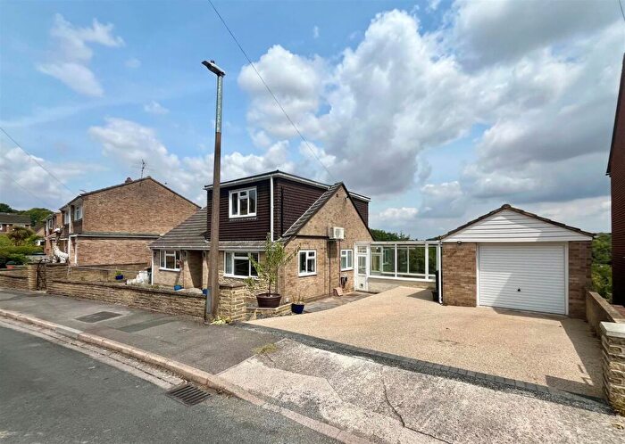 5 Bedroom Detached House For Sale In Palmer Road, Salisbury, SP2