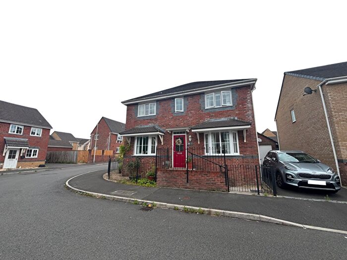 4 Bedroom Detached House To Rent In Cae Morfa, Neath, SA10