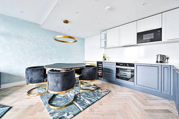 1 Bedroom Flat To Rent In Fulham, Chelsea Creek, London, SW6