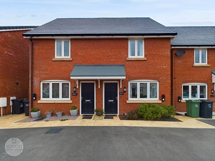 2 Bedroom Semi-Detached House For Sale In Hebridean Gardens, Hereford, HR2