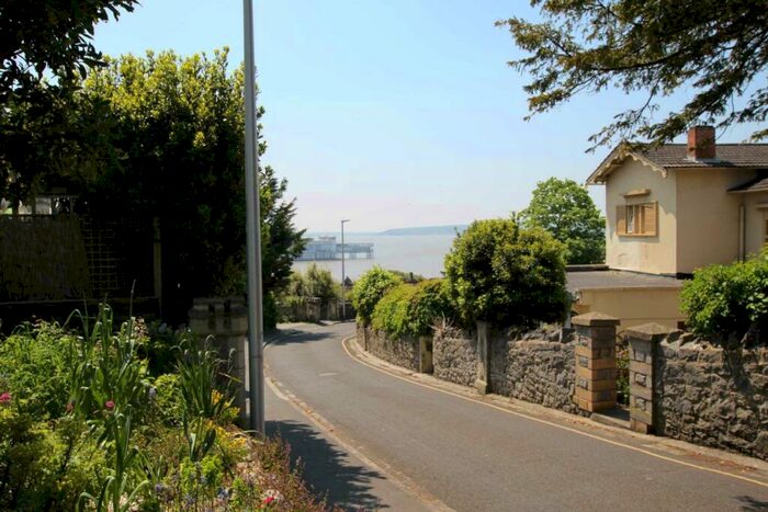2 Bedroom Apartment To Rent In Shrubbery Walk, Weston-super-Mare, BS23