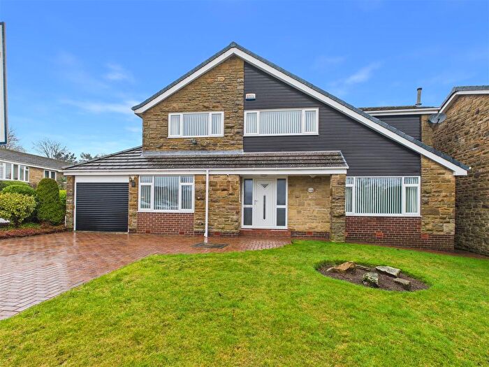 4 Bedroom Detached House For Sale In Kilburn Road, Dronfield Woodhouse, Dronfield, S18