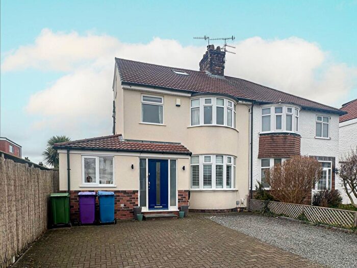 5 Bedroom Semi Detached House For Sale In Glenluce Road, Liverpool, L19