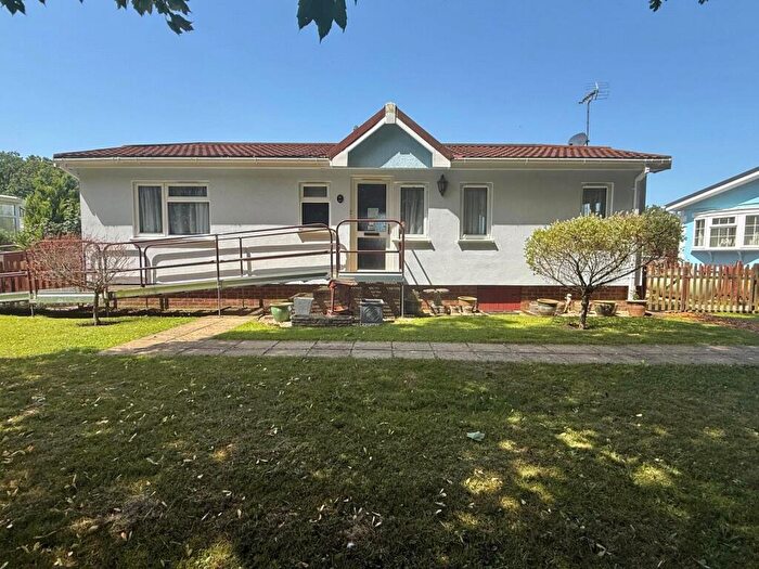 2 Bedroom Detached House For Sale In Mytchett Farm Park, Mytchett Road, Mytchett, Camberley, GU16