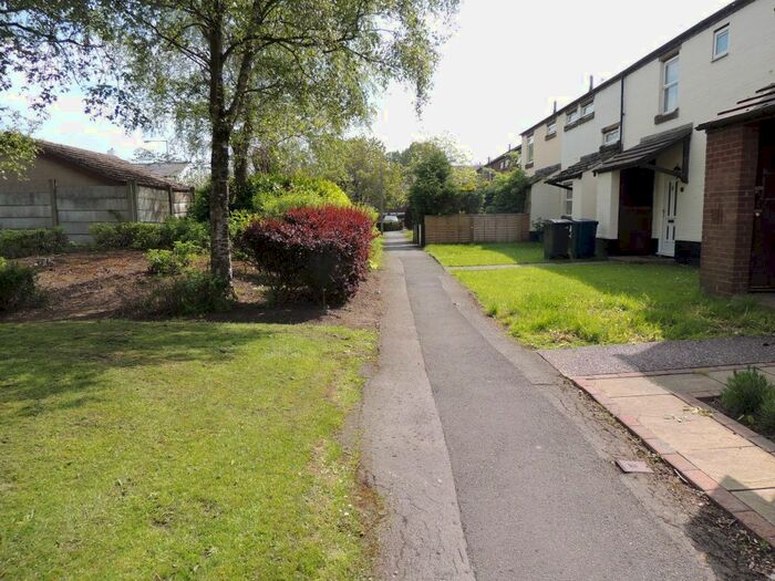 3 Bedroom Terraced House To Rent In Cheetham Meadow, Leyland, PR26