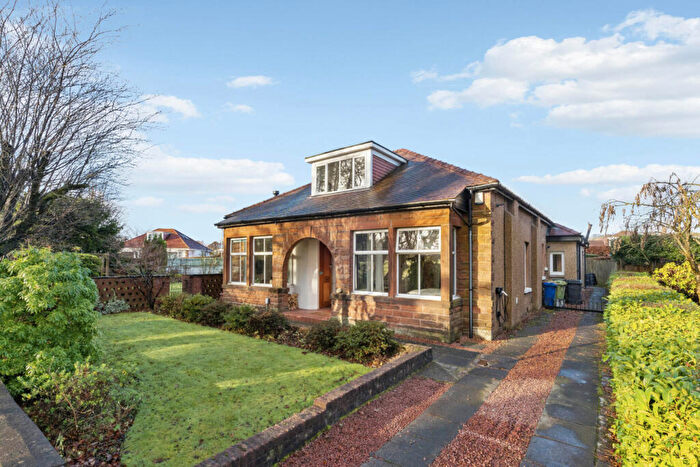 4 Bedroom Detached Bungalow For Sale In Woodvale Avenue, Bearsden, G61